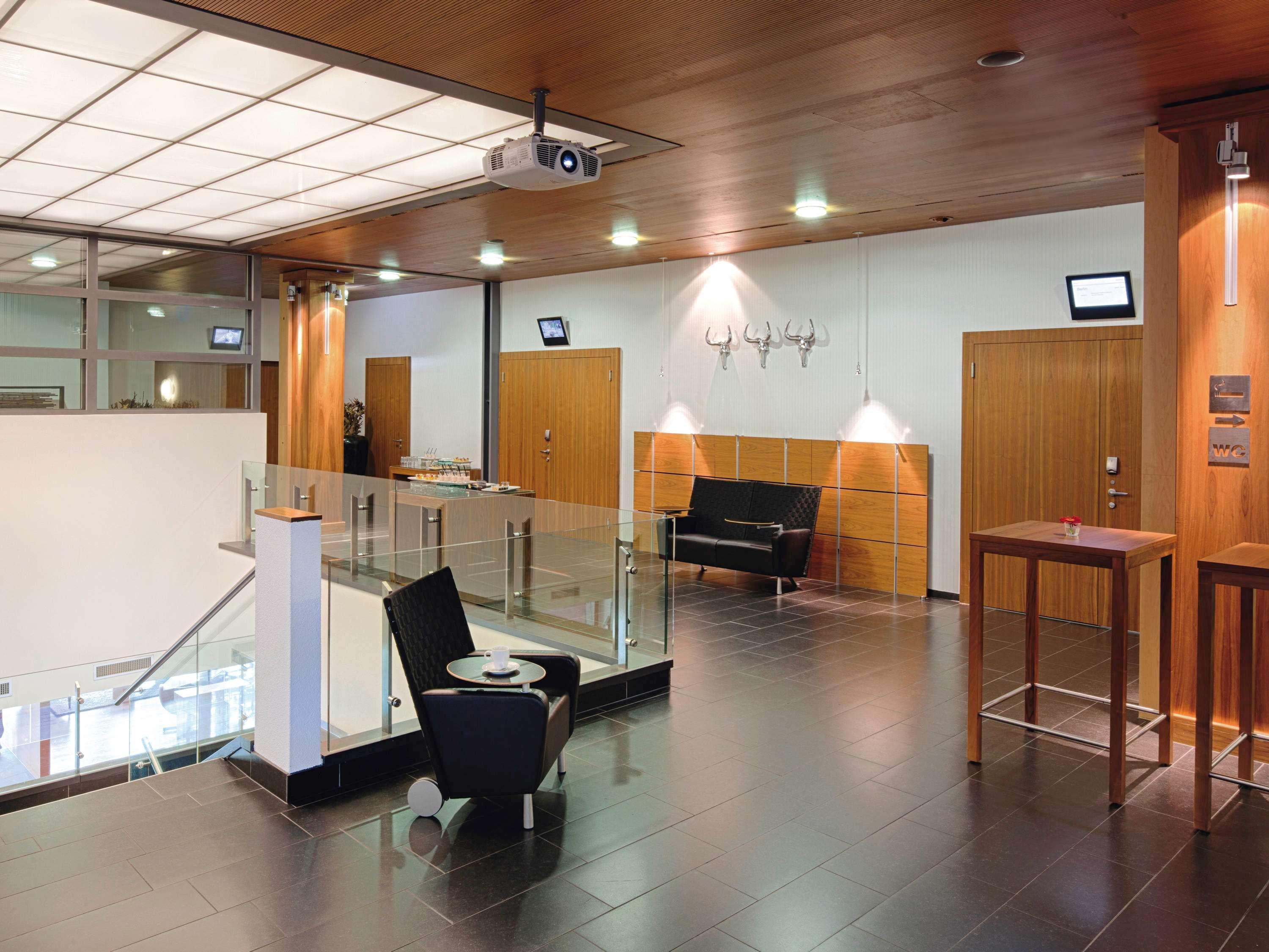 Moevenpick Hotel Zurich Airport Opfikon-Glattbrugg Dış mekan fotoğraf