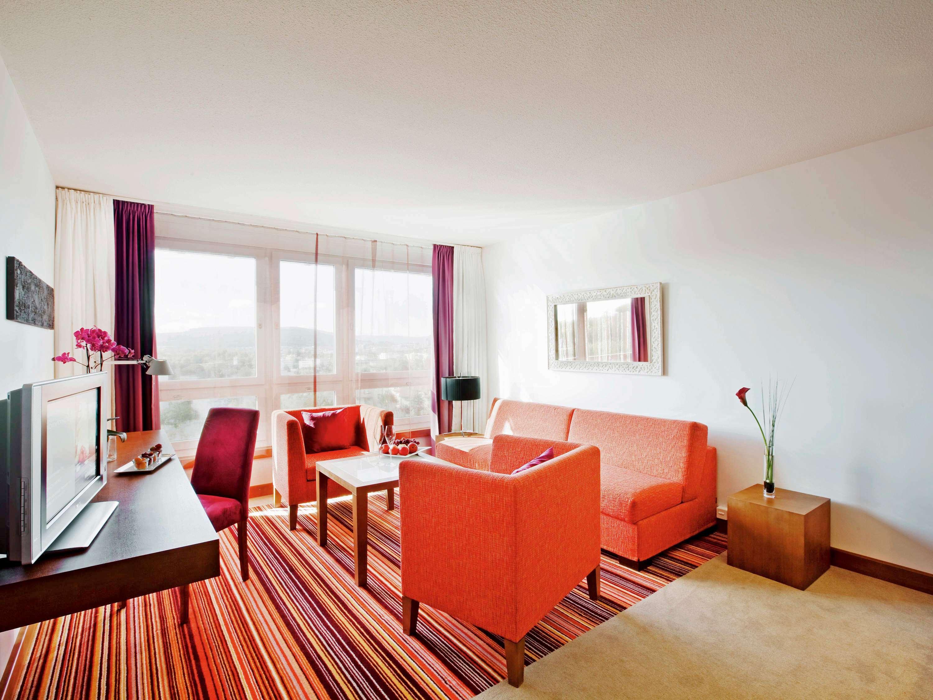 Moevenpick Hotel Zurich Airport Opfikon-Glattbrugg Dış mekan fotoğraf