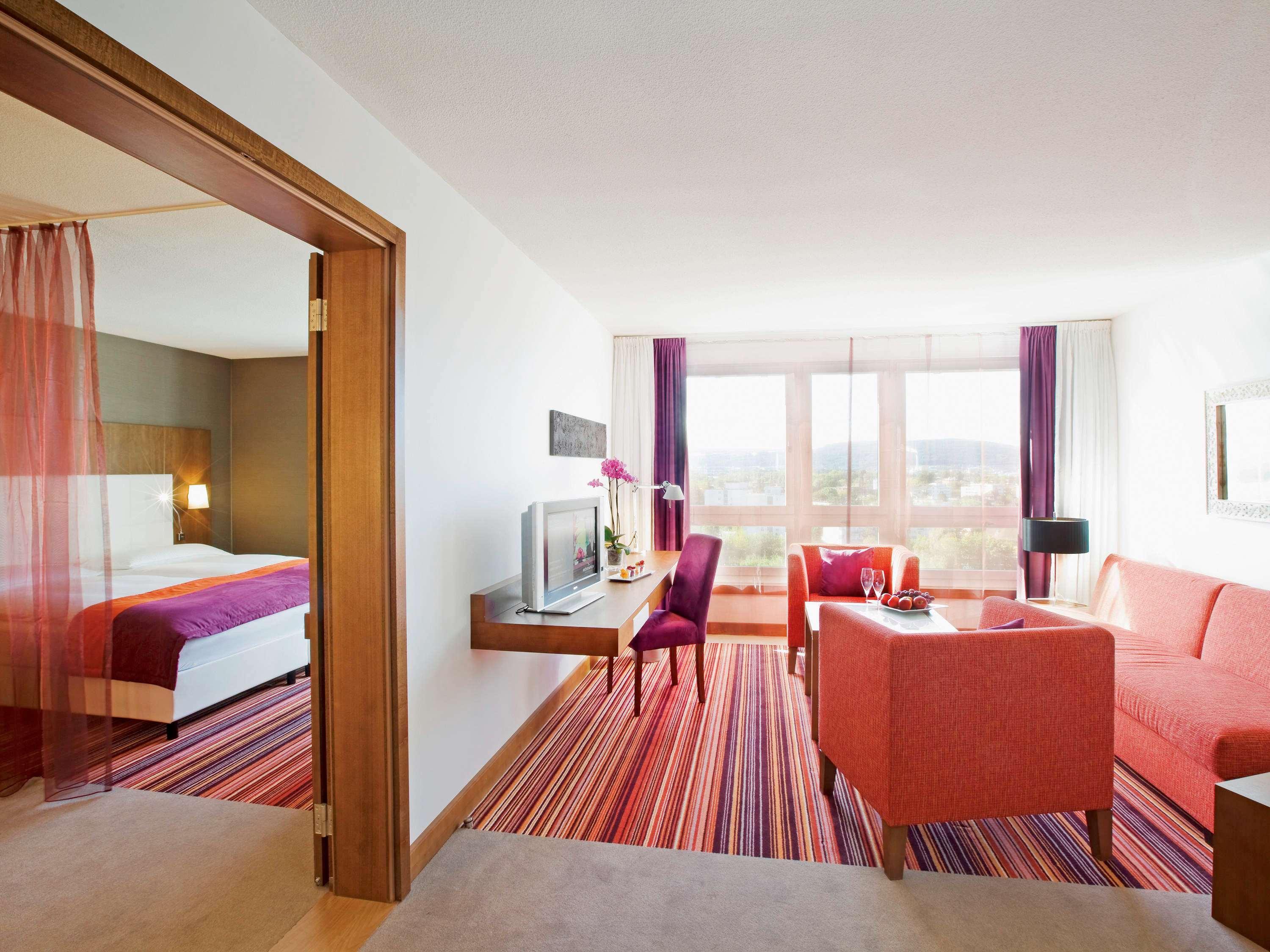 Moevenpick Hotel Zurich Airport Opfikon-Glattbrugg Dış mekan fotoğraf