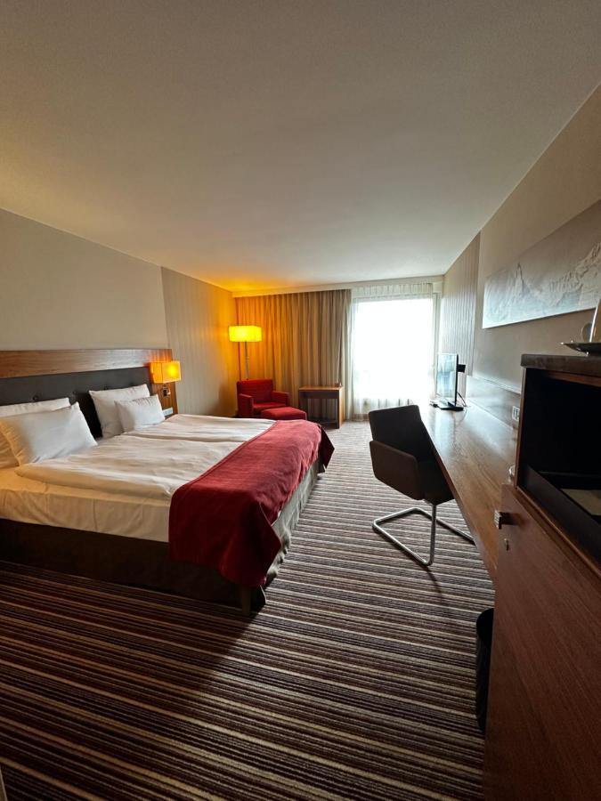 Moevenpick Hotel Zurich Airport Opfikon-Glattbrugg Dış mekan fotoğraf
